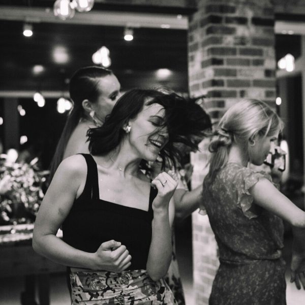 Tips for the Perfect Wedding Reception Music